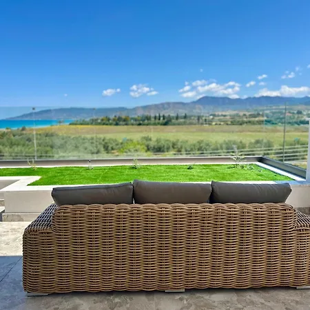 Santa Barbara Sea Front And