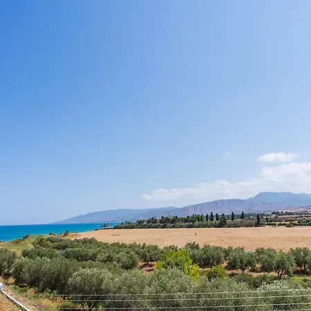 Santa Barbara Sea Front And מלון דירות