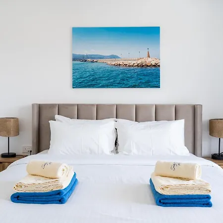 Santa Barbara Sea Front And Appart hôtel