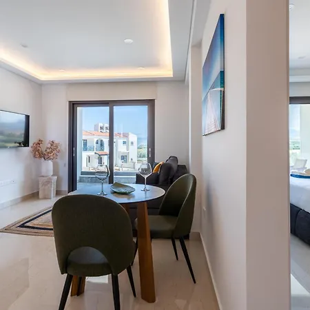 Santa Barbara Sea Front And Appart hôtel 4*