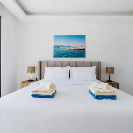 Santa Barbara Sea Front And Appart hôtel