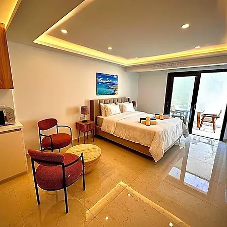 Aparthotel Santa Barbara Sea Front And