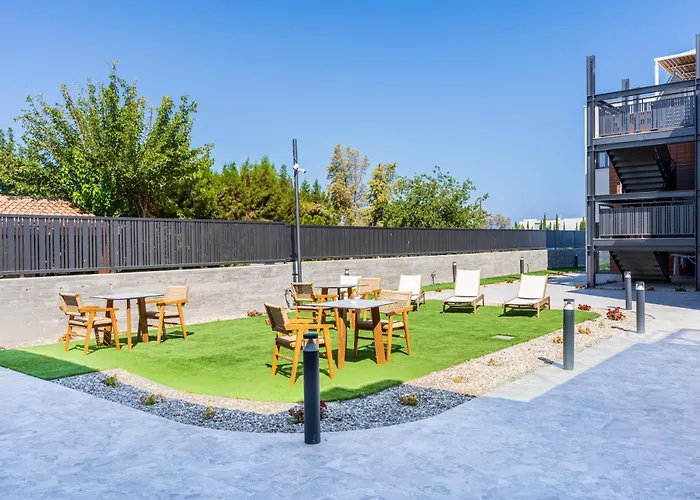 Santa Barbara Sea Front And